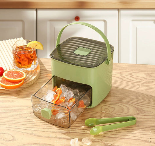 ❄️ Summer Best-Seller 🧊 ice cube tray with lid and storage bin