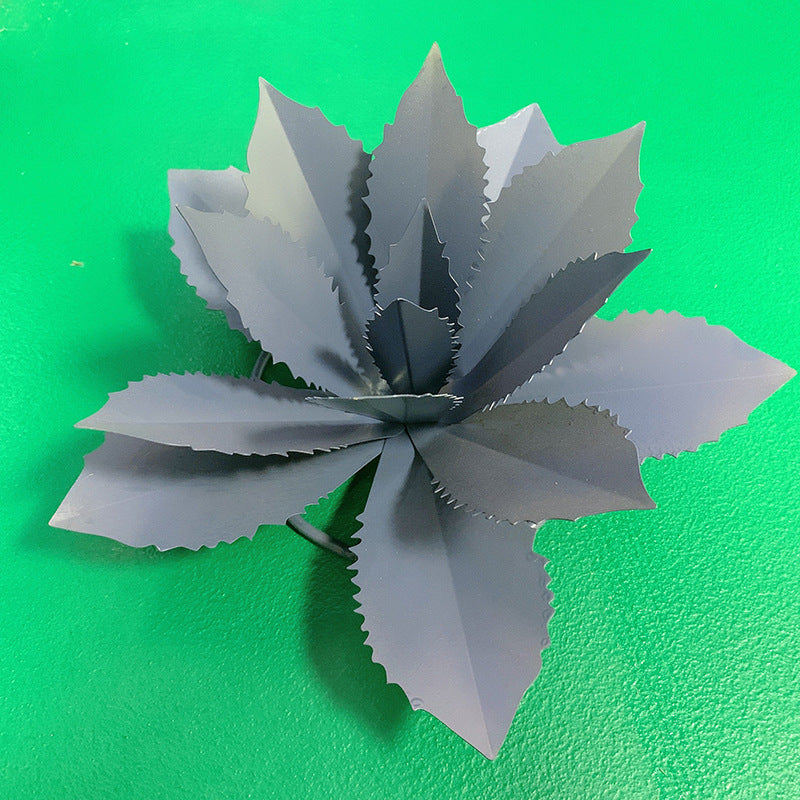 Decorative metal plant agave - Garden Art