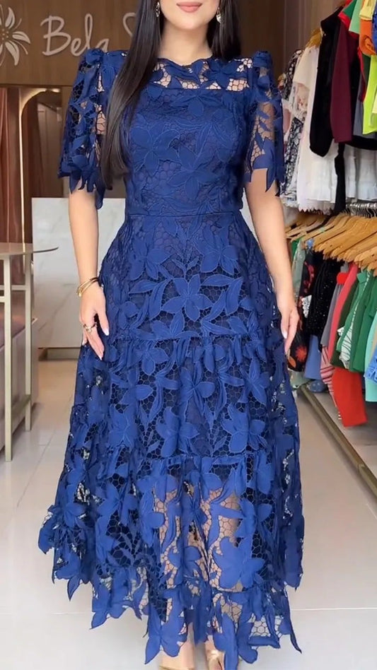 WOMEN'S ROUND NECK HOLLOW DRESS