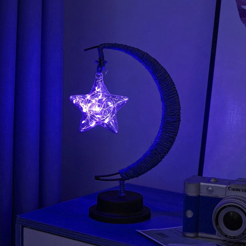 Enchanted Lunar Lamp That Gives