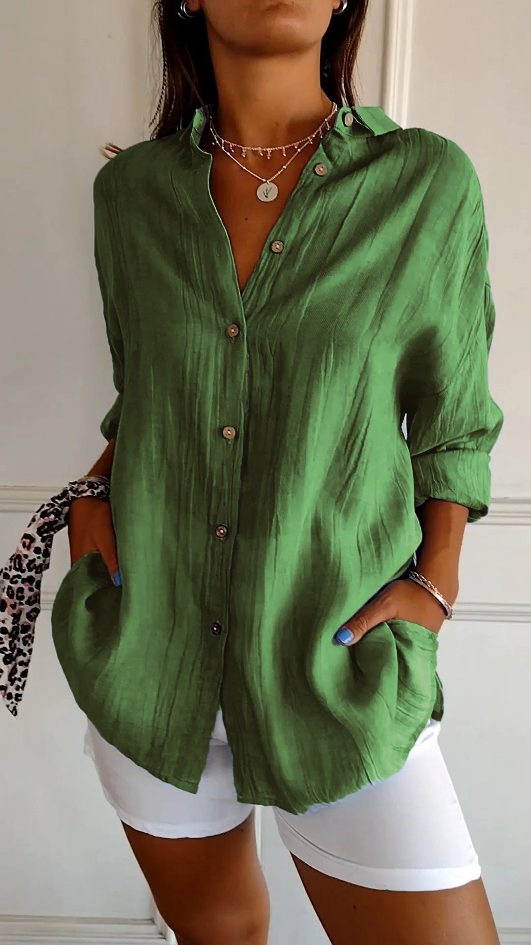 ✨Women's Cotton and Linen Casual Single-Breasted Pleated Lapel Shirt