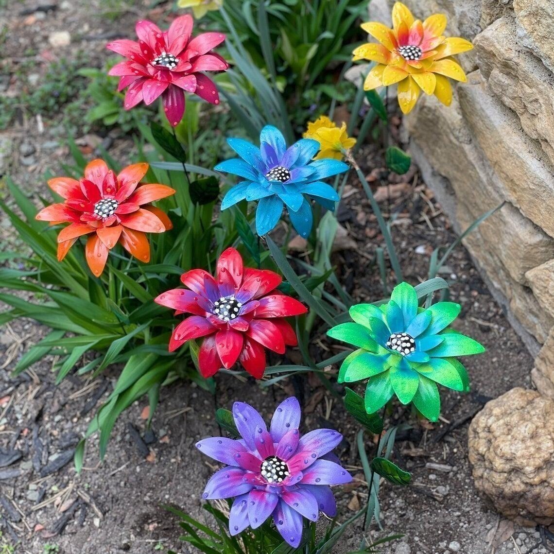 🔥SUMMER HOT SALE🔥Metal Flowers Garden Stakes