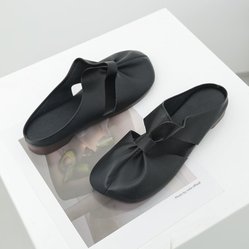 Cut Out Design Flat Mules