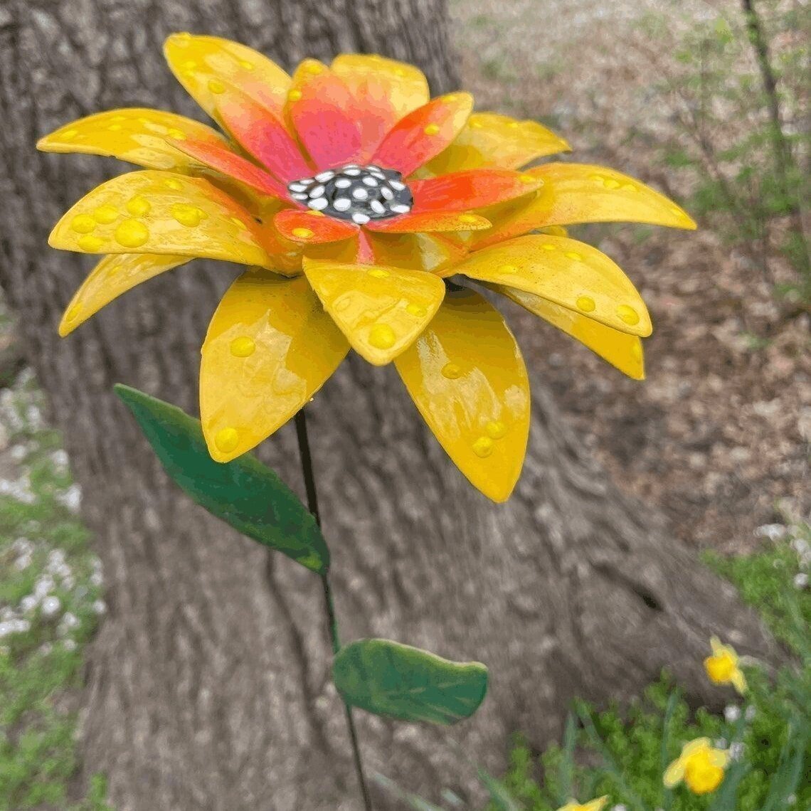 🔥SUMMER HOT SALE🔥Metal Flowers Garden Stakes