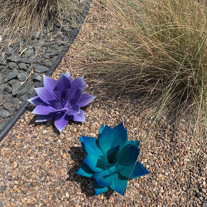 Decorative  metal plant agave  - Garden Art