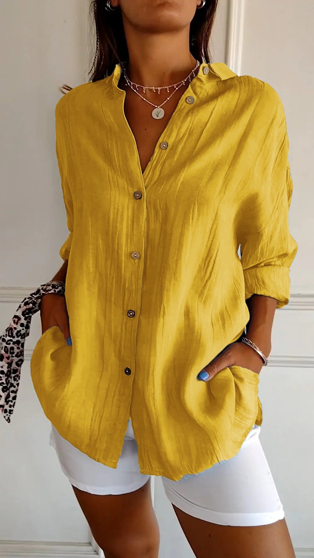 ✨Women's Cotton and Linen Casual Single-Breasted Pleated Lapel Shirt