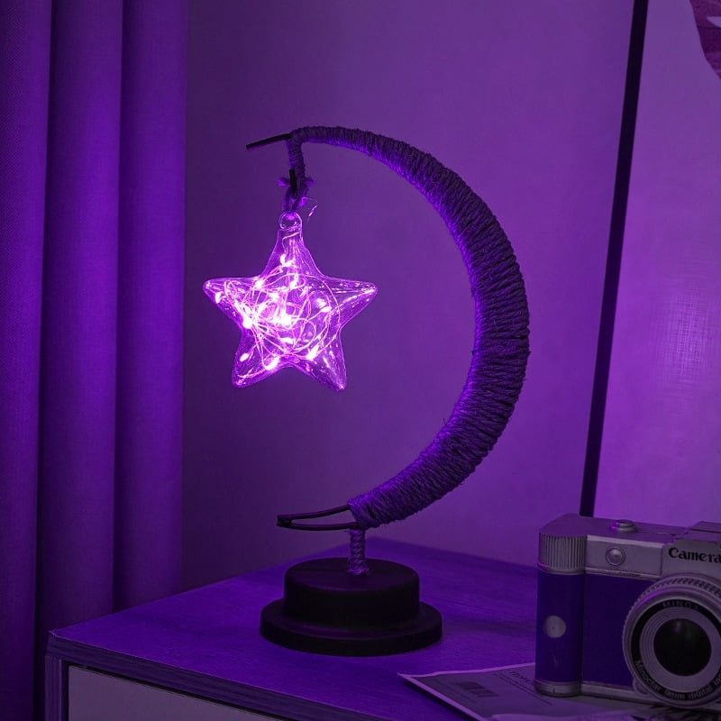 Enchanted Lunar Lamp That Gives