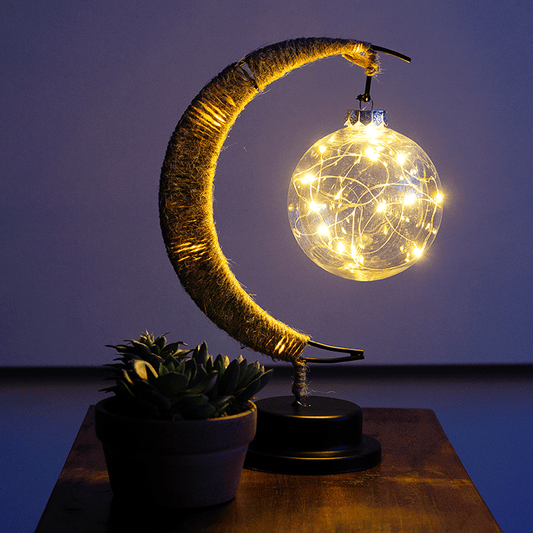 Enchanted Lunar Lamp That Gives