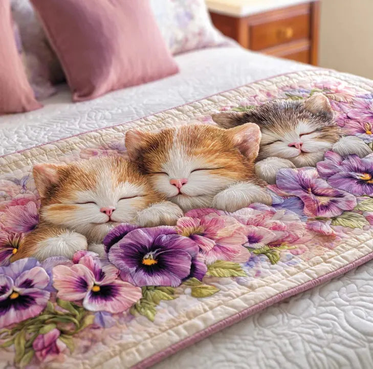 🍽️New Arrival: Quilted Table Runner with Vivid 3D Design