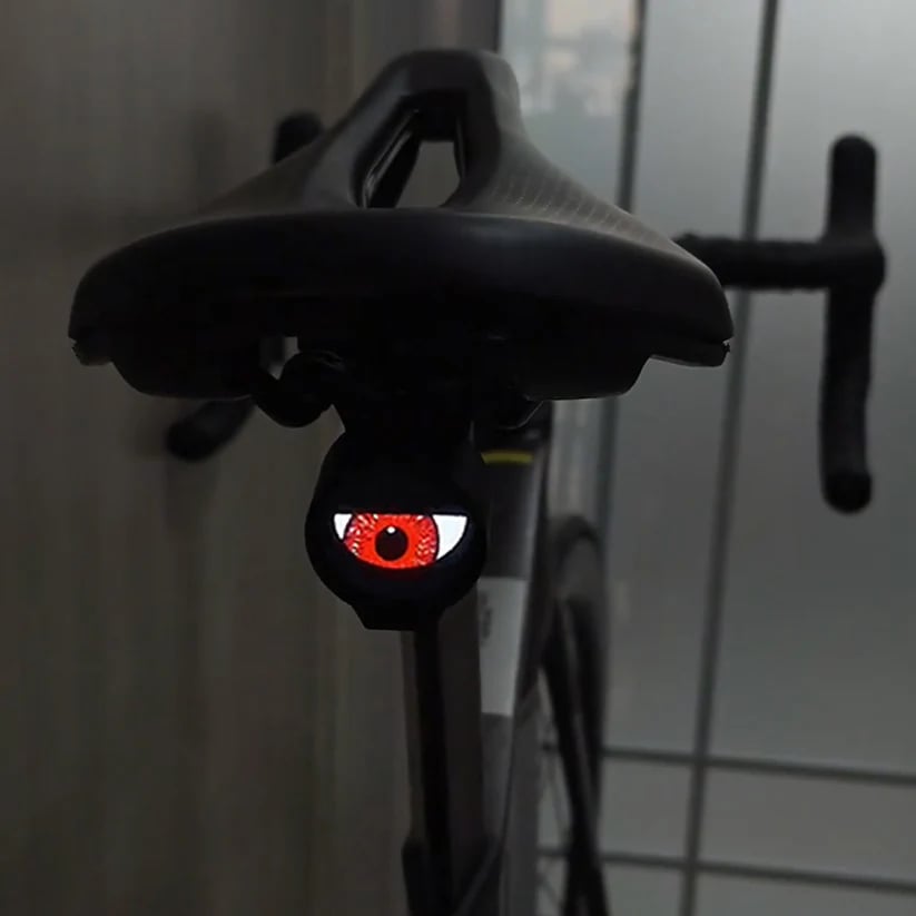 Demon eye safety light
