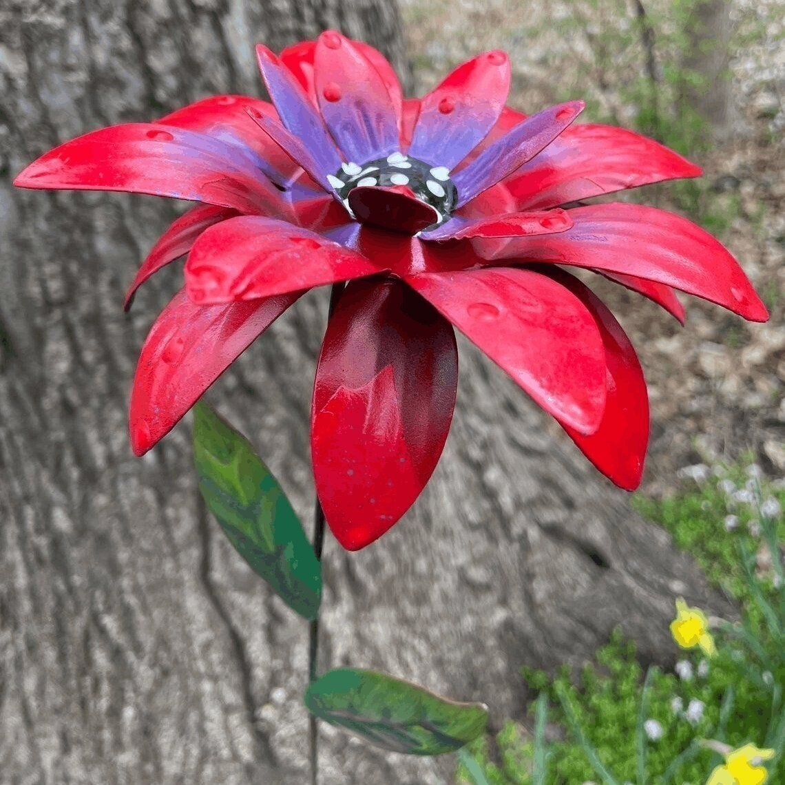 🔥SUMMER HOT SALE🔥Metal Flowers Garden Stakes